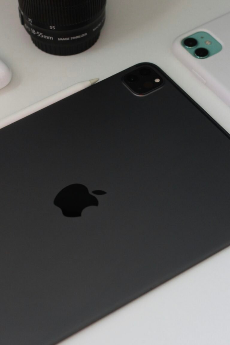 photo-1671072012624-c2089f89753f